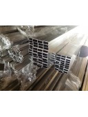 Труба алюминиевая профильная квадратная 100x100x3,4мм. Є Анодована і без покриття.