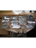 Алюминиевый уголок разносторонний 80x40x3 анодированый и без покрытия