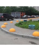 Полусфера антипарковочная бетонная 500х250 мм. жолтий цвет.